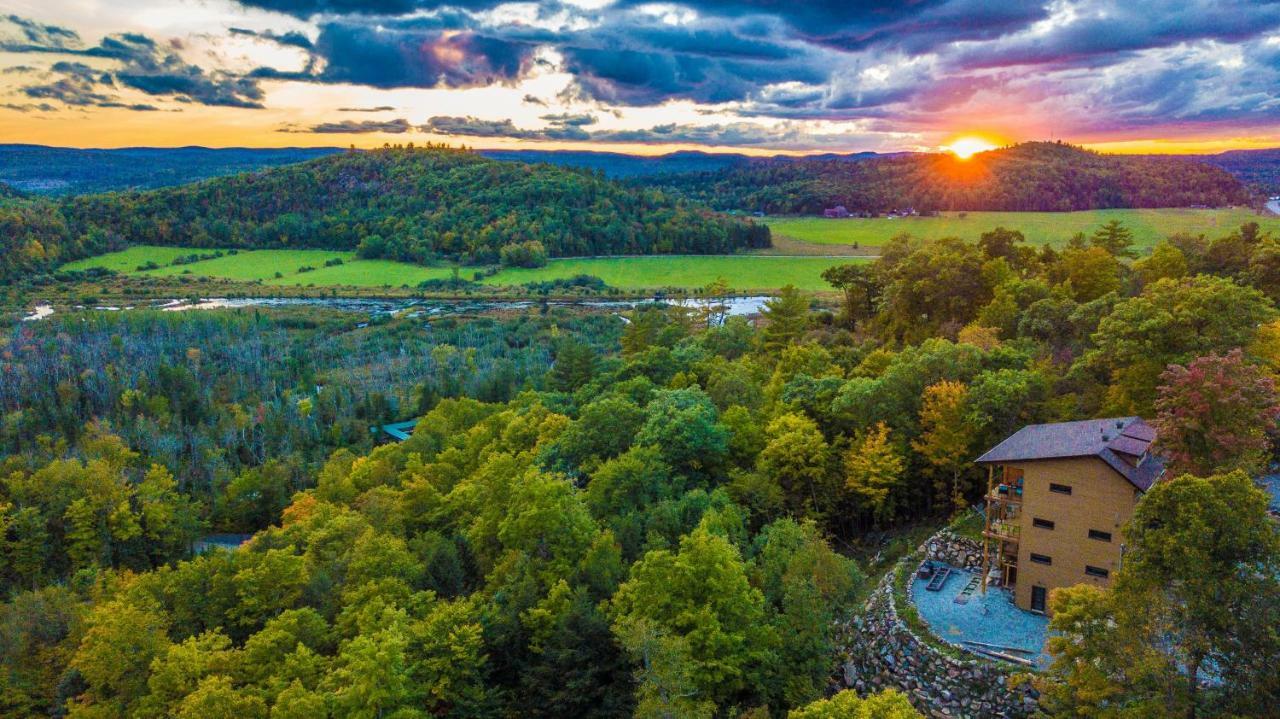 Le Bellevue Modern Lodge Wakefield Esterno foto